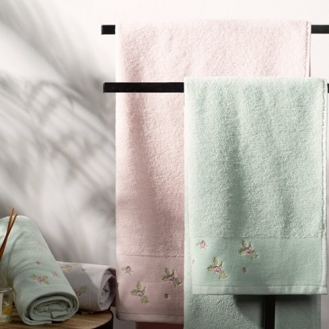 RĘCZNIK DALIA (03) 50 X 90 CM BEŻOWY