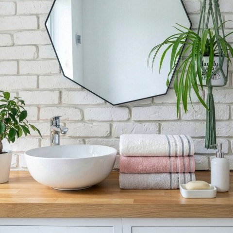 RĘCZNIK VENTO (06) 50 X 90 CM STALOWY