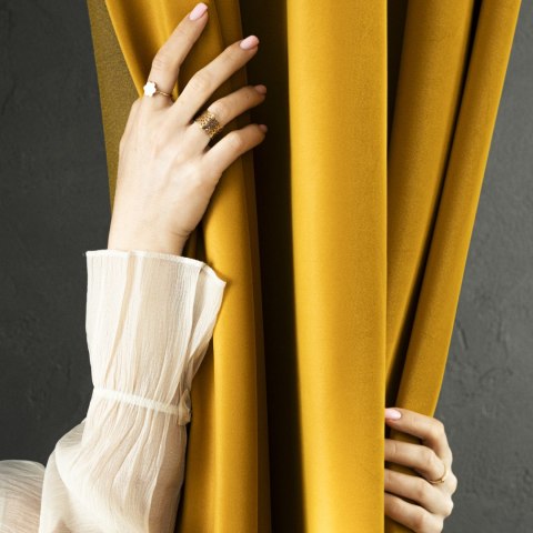 MATT VELVET Tkanina dekoracyjna, wysokość 320cm, kolor 025 szafranowy MATVEL/TDP/025/000320/1