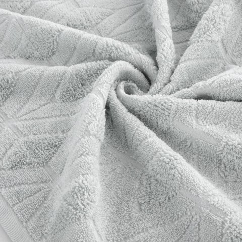 RĘCZNIK SENDI (04) 50 X 90 CM JASNOSREBRNY