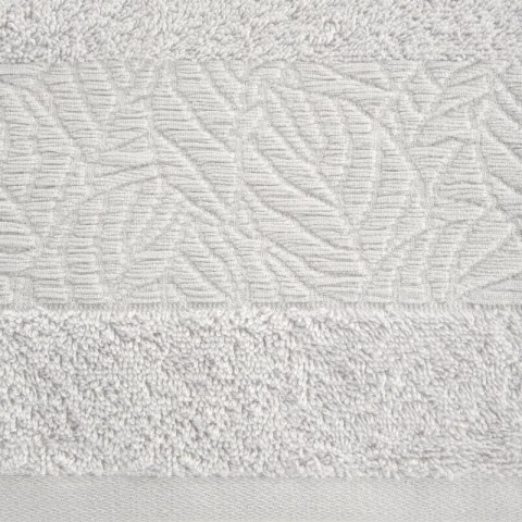 RĘCZNIK ALBA (02) 50 X 90 CM SREBRNY
