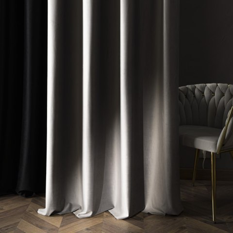 BLACKOUT VELVET Zasłona gotowa na przelotkach, szerokość 140cm x wysokość 240cm, kolor 005 jasny szary BLAVEL/ZGP/005/140240/1