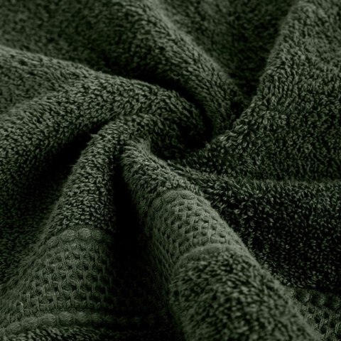 RĘCZNIK MINDY 70 X 140 CM CIEMNOMIĘTOWY