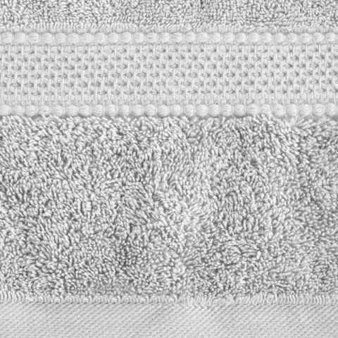 RĘCZNIK MINDY 70 X 140 CM SREBRNY